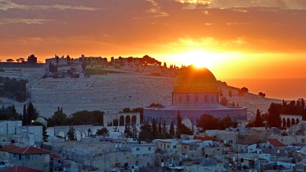 reise-israel-fuer-gays-buchen-panorama-sonnenuntergang