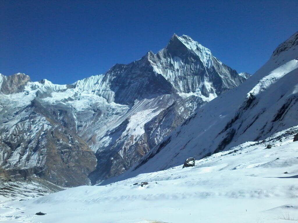 lesbisch-reisen-nepal-gay-aktiv-three-sisters-holy-himalaya-hiking