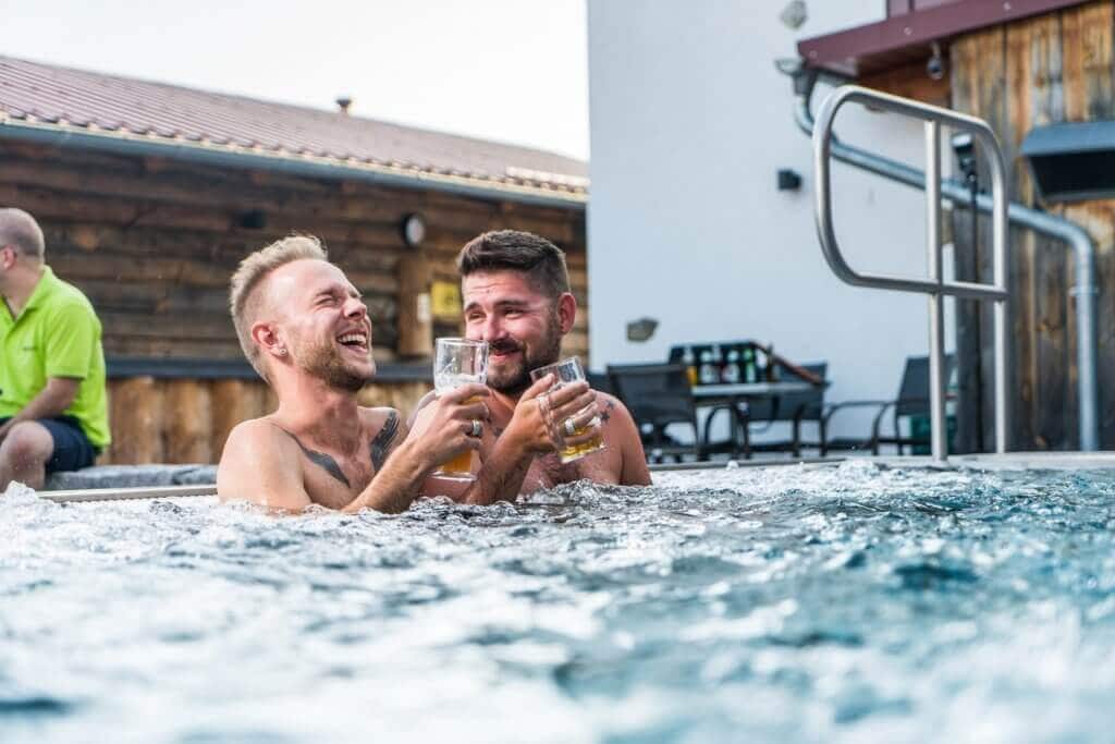 gayfriendly-hotel-deutschland-gay-reisen-bayern-gut-riedelsbach