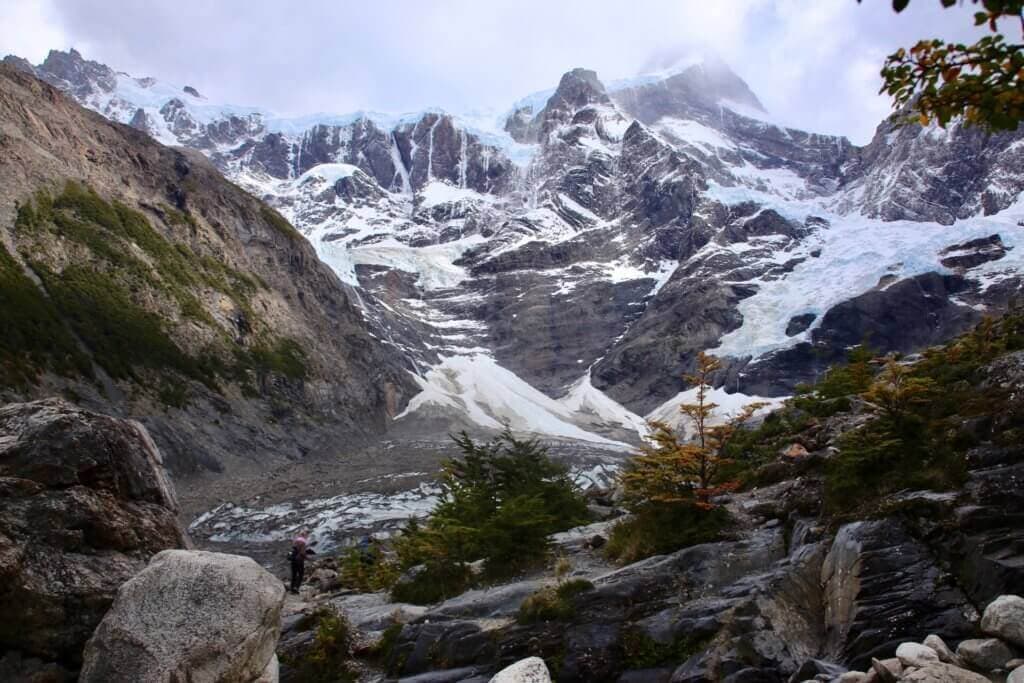 torres-de-paine-gay-urlaub-hikingtrip-hiking-chile-rundreise-lgbt-schwul-lesbisch-maßgeschneidert-individualreise-aktivurlaub-reise-urlaub-männer-frauen