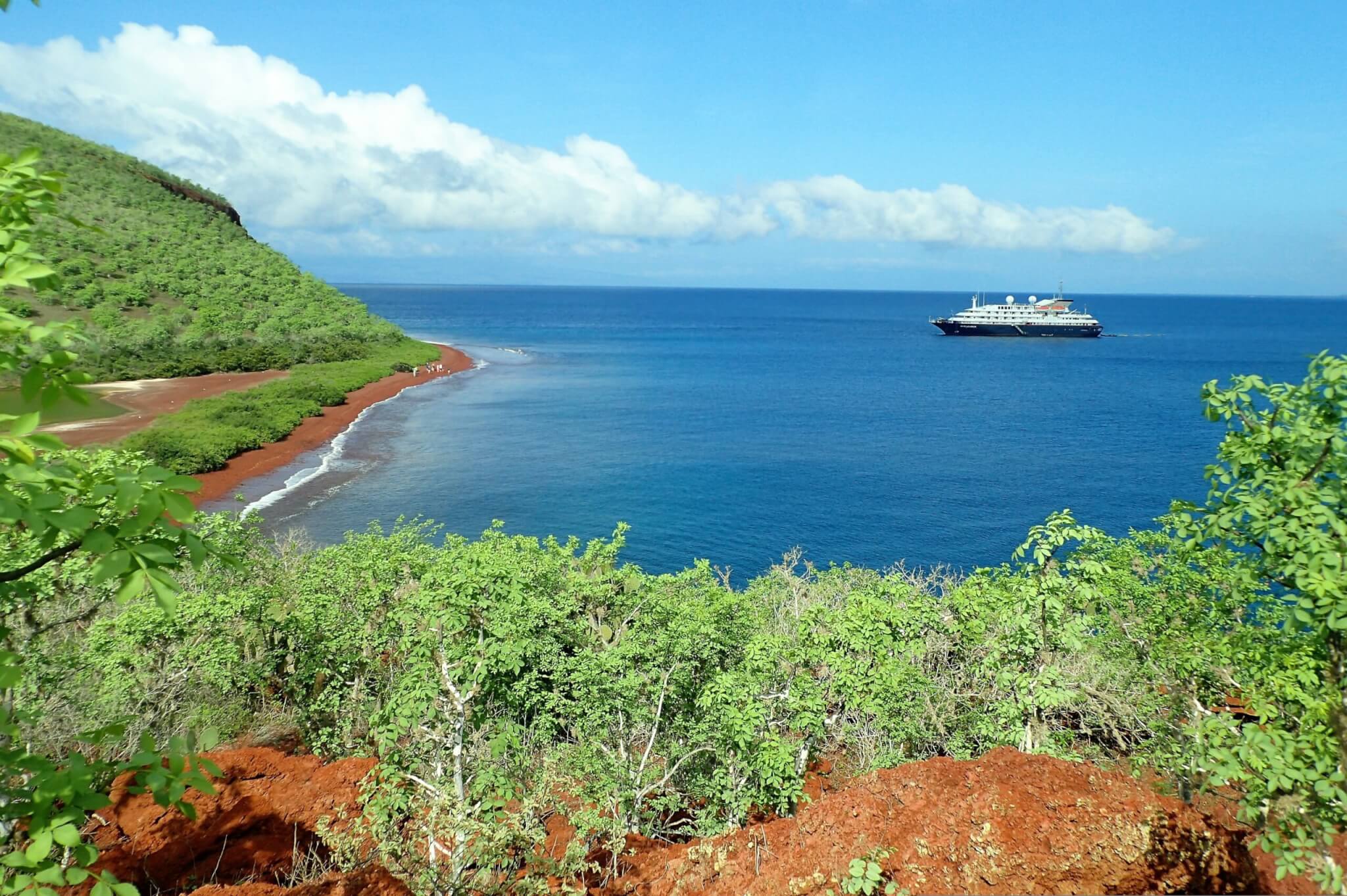 ecuador-galapagos-lgbtqi+-kreuzfahrt-gay-urlaub-katamaran