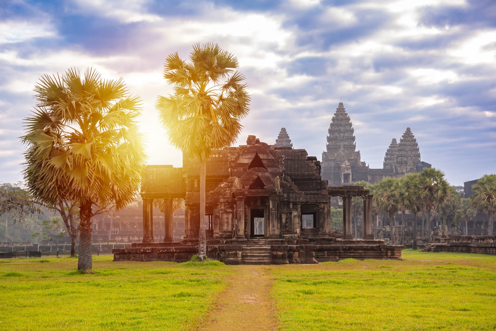 angkor-wat-gay-gruppenreise-laos-kambodscha-urlaub-suedostasien-lgbtqia+