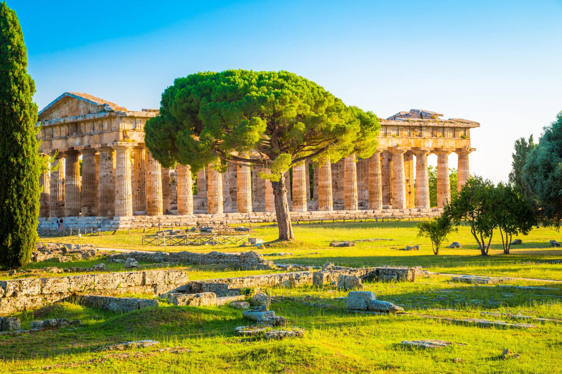 italien-temples-archaeological-unesco-world-gay-sea-cloud-bella-italia-agropoli