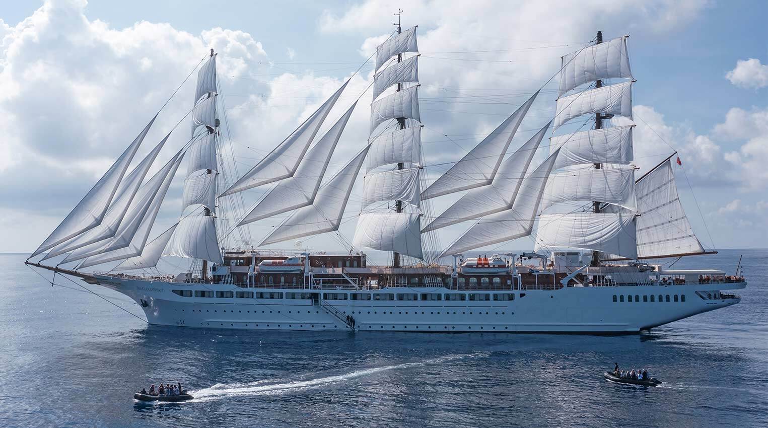 segel-lgbtqia+-gay-sea-cloud-spirit-cruises-schiff-frankreich-italien-mediterrane-küste-urlaub-reisen-kreuzfahrt-windjammererlebnis-segeltörn