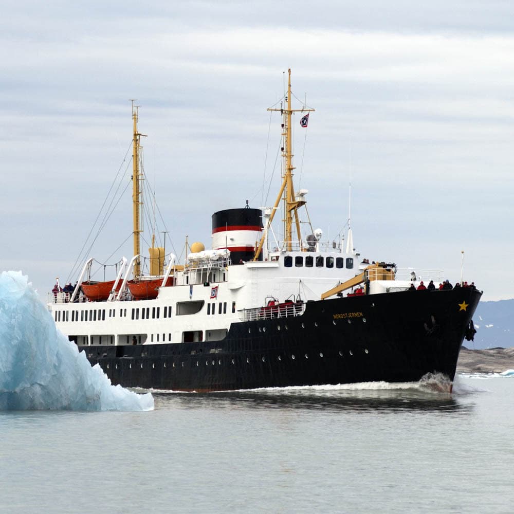 norwegen-lgbtqia+-magdalenefjord-svalbard-hurtigruten-gay-reise-spitzbergen-polar-arktis